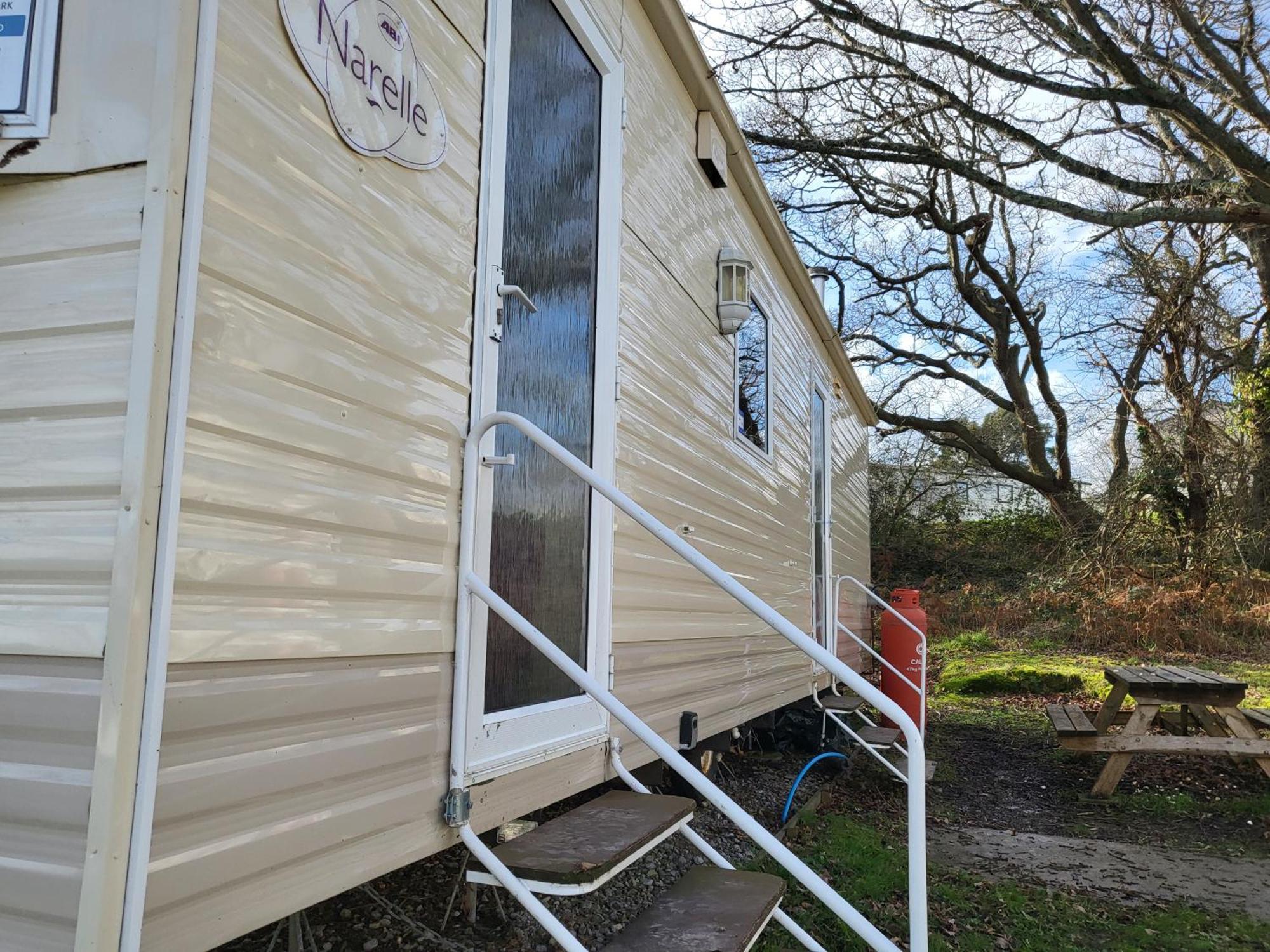 Porchfield  Family Holiday Home - Thorness Bay - Wifi מראה חיצוני תמונה
